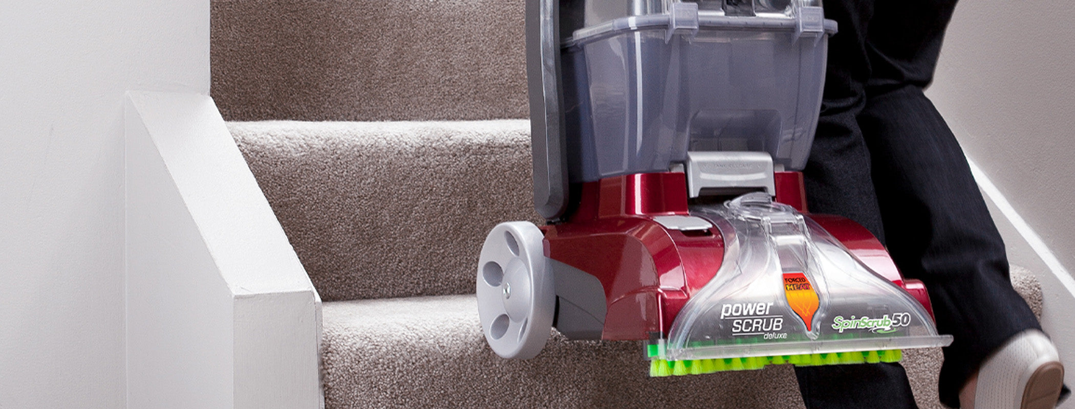 Hoover Power Scrub Deluxe Carpet Cleaner Machine with Storage Mat